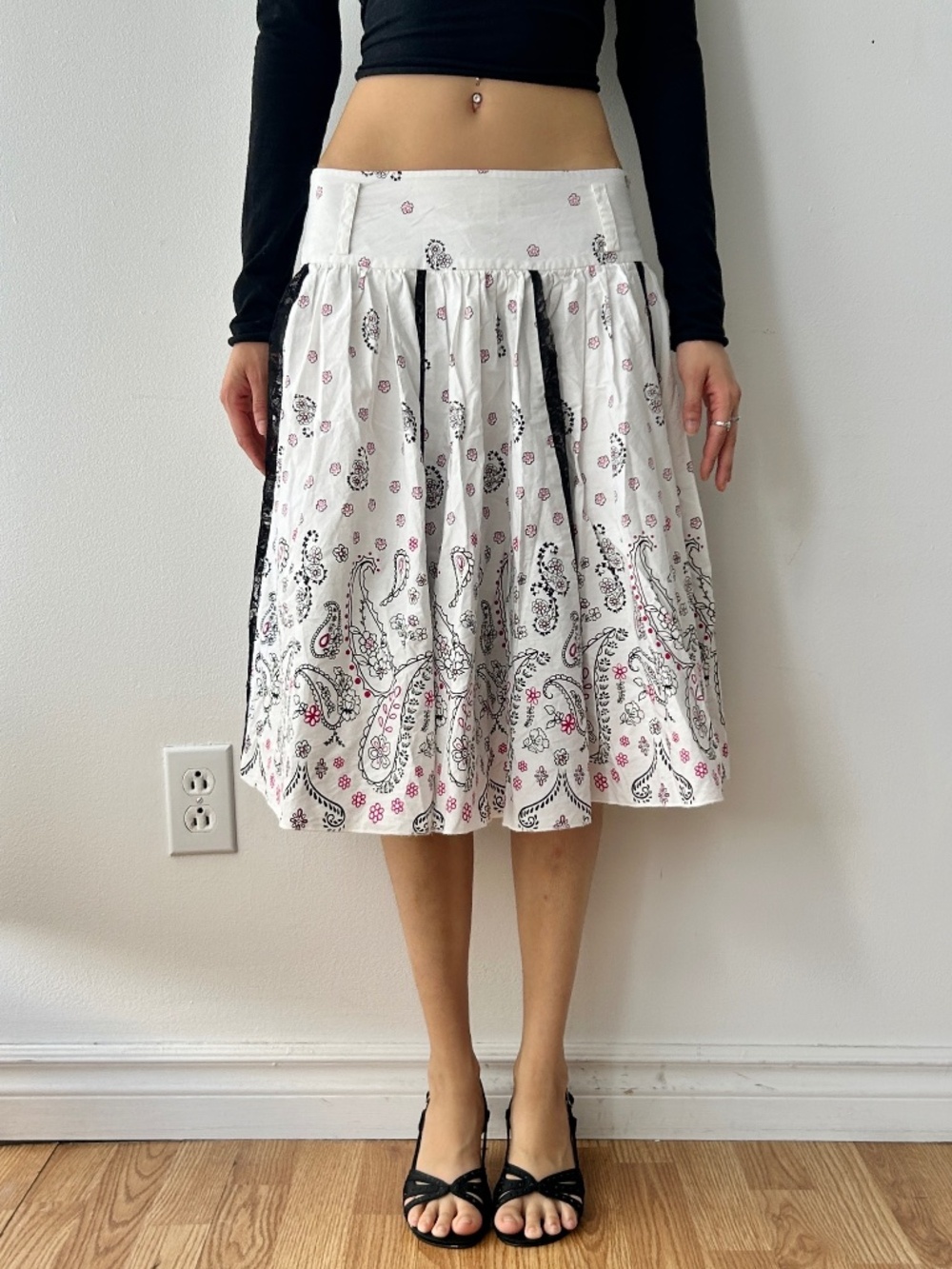 Y2K 100% cotton pleated skirt